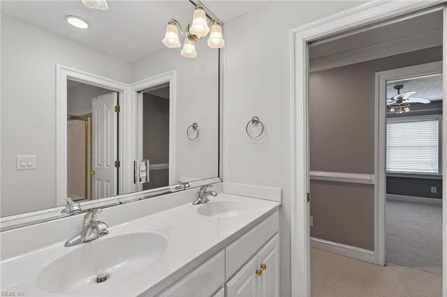 103 The Machrie, Smithfield, VA 23430