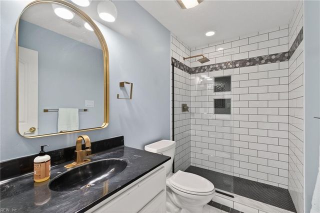 103 The Machrie, Smithfield, VA 23430