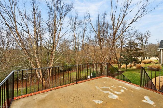 103 The Machrie, Smithfield, VA 23430