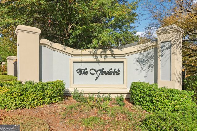 3071 Lenox Road NE 8, Atlanta, GA 30324