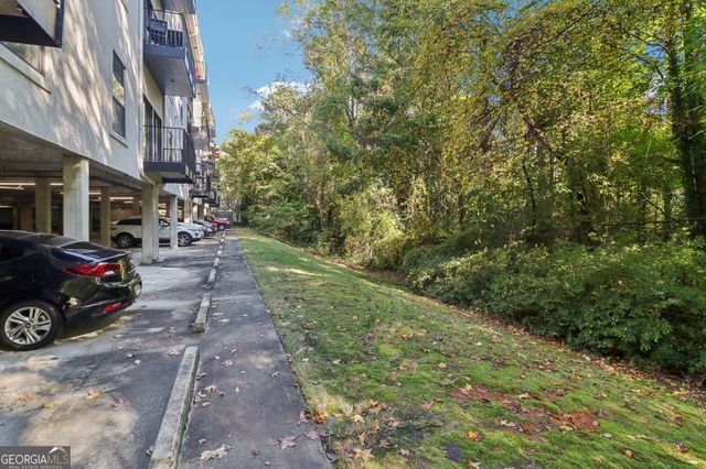 3071 Lenox Road NE 8, Atlanta, GA 30324