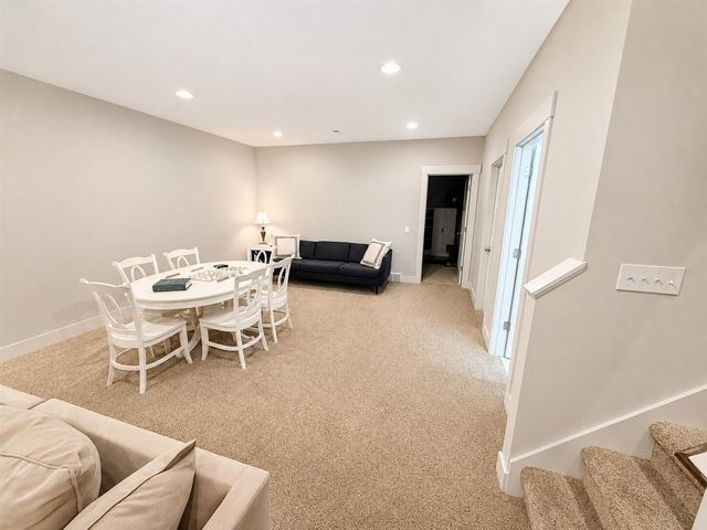 4001 Fox Woods Road, Saint Joseph, MI 49085