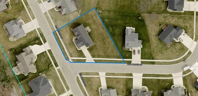 4001 Fox Woods Road, Saint Joseph, MI 49085