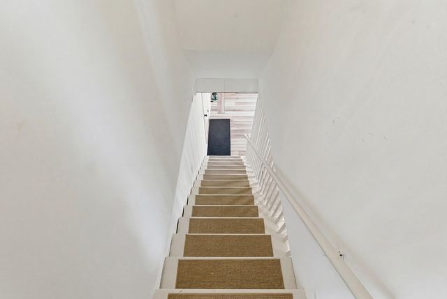 1000 Castleton Way, Lexington, KY 40517