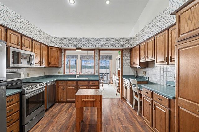 2111 Oak Lane, Battle Creek, MI 49014