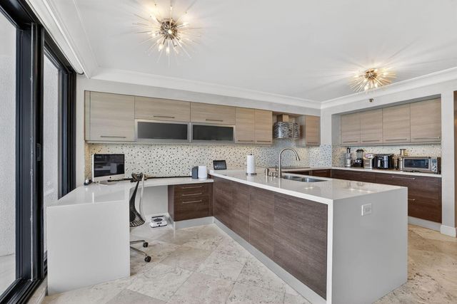 1400 S Ocean Boulevard 1003, Boca Raton, FL 33432