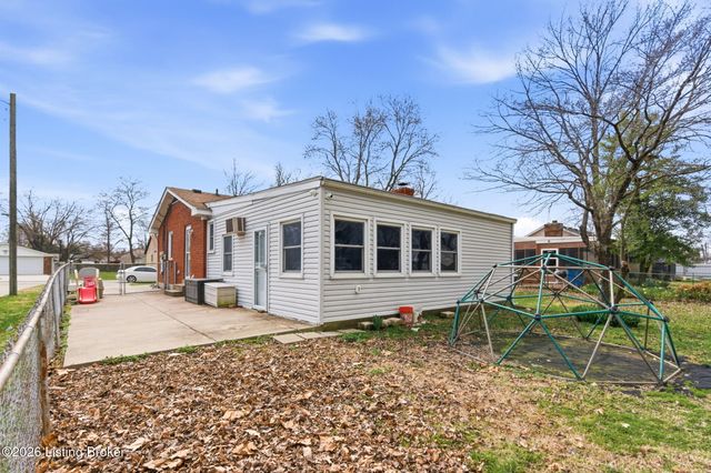 4311 Trio Ave, Louisville, KY 40219