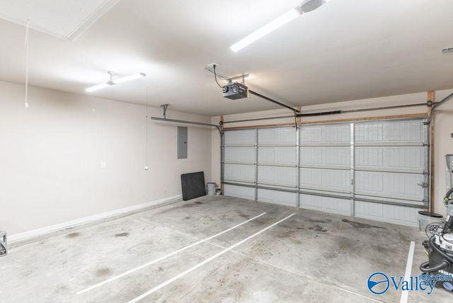 103 Walkers Hill Road, Meridianville, AL 35759