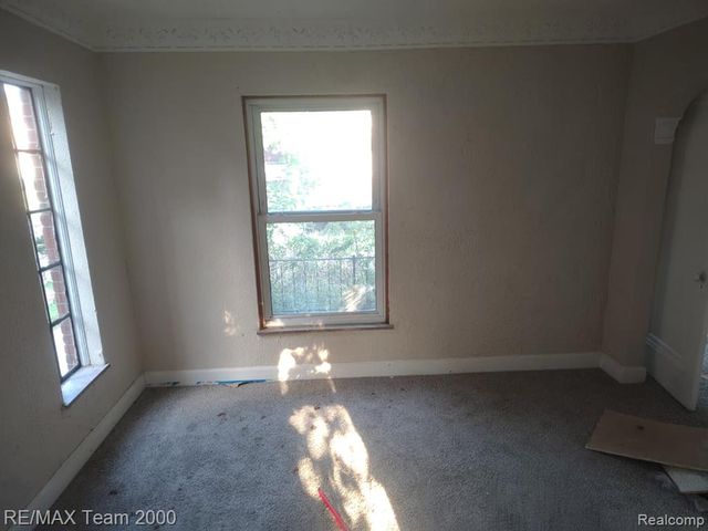 13960 Montrose Street, Detroit, MI 48227