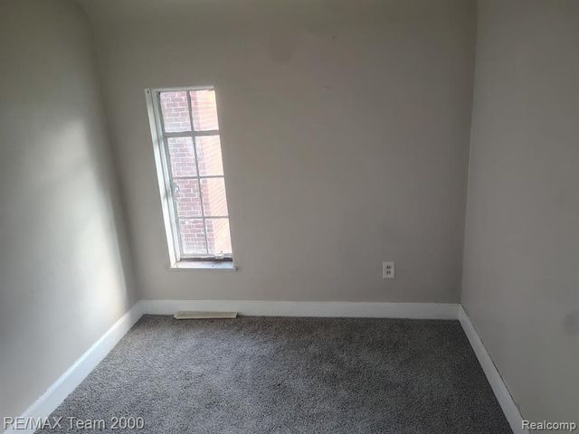 13960 Montrose Street, Detroit, MI 48227
