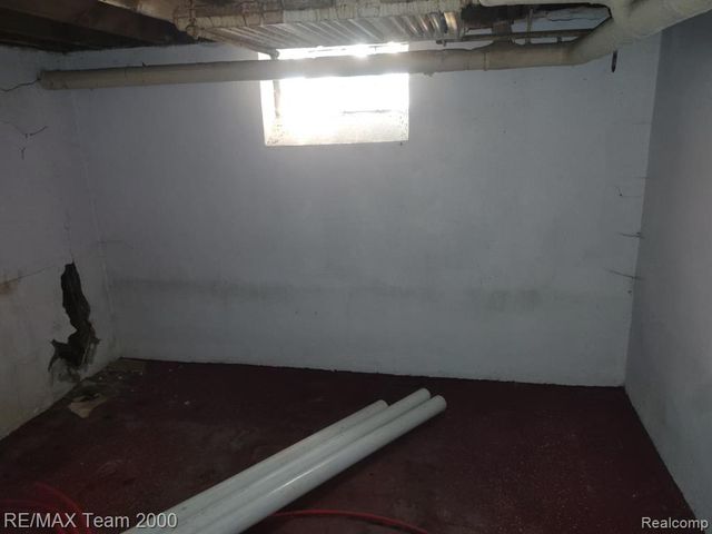 13960 Montrose Street, Detroit, MI 48227