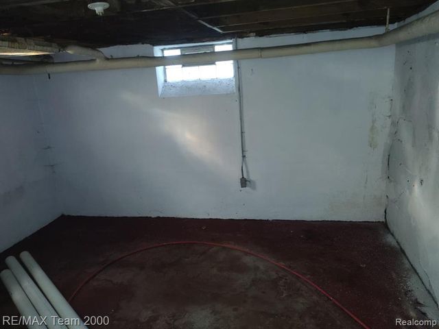 13960 Montrose Street, Detroit, MI 48227