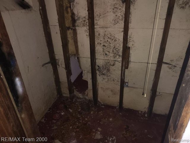 13960 Montrose Street, Detroit, MI 48227