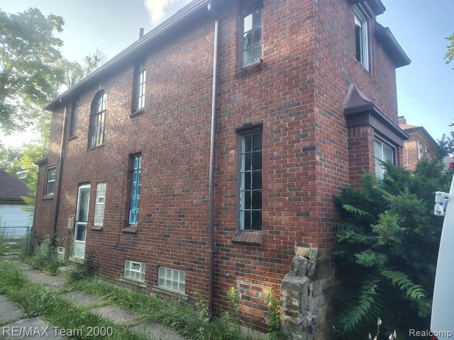13960 Montrose Street, Detroit, MI 48227