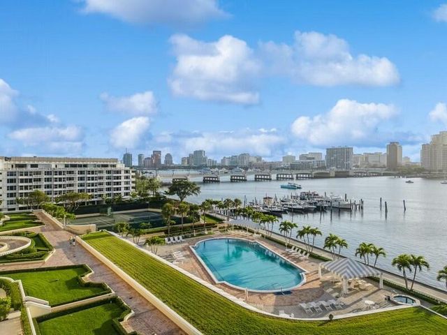 150 Bradley Place 605, Palm Beach, FL 33480