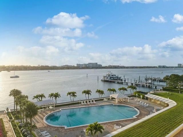 150 Bradley Place 605, Palm Beach, FL 33480