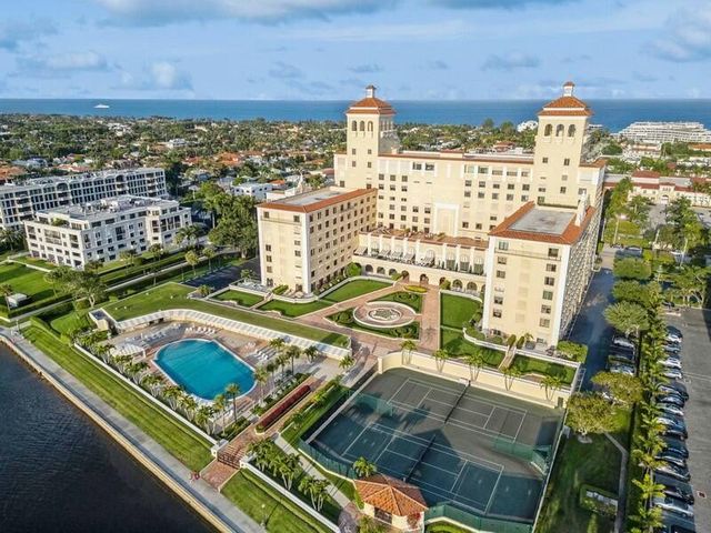 150 Bradley Place 605, Palm Beach, FL 33480