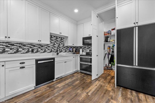 315 Bay Tree Beach RD, Seaford, VA 23696