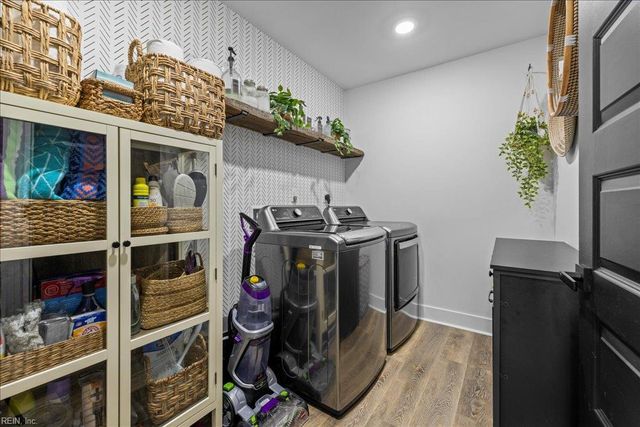 315 Bay Tree Beach RD, Seaford, VA 23696