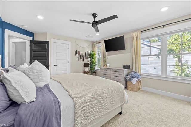 315 Bay Tree Beach RD, Seaford, VA 23696