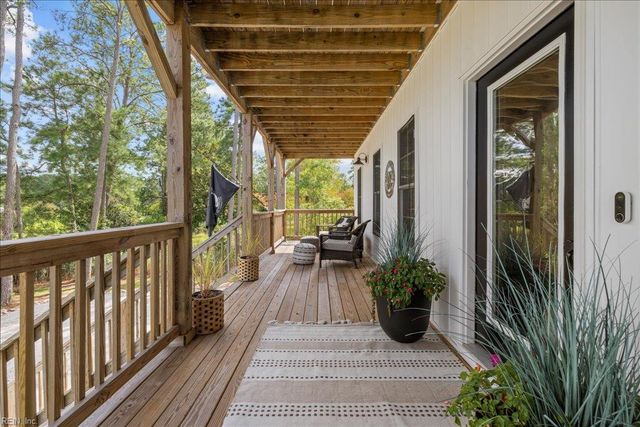 315 Bay Tree Beach RD, Seaford, VA 23696