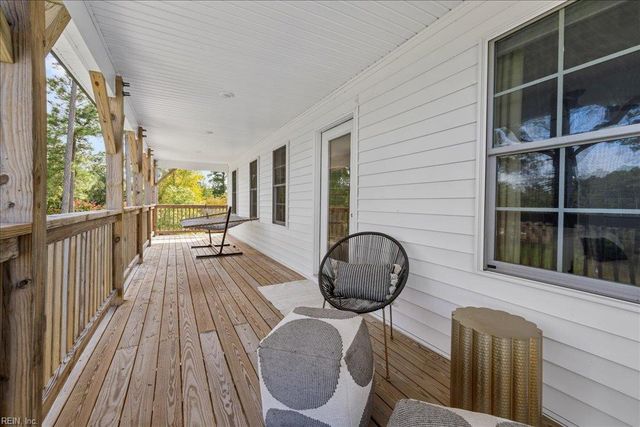 315 Bay Tree Beach RD, Seaford, VA 23696