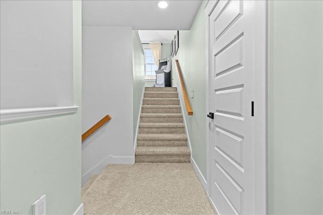 315 Bay Tree Beach RD, Seaford, VA 23696