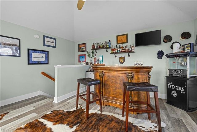 315 Bay Tree Beach RD, Seaford, VA 23696