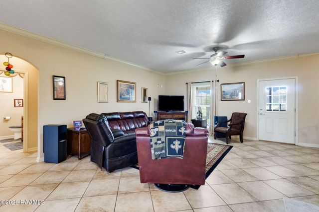 1850 Hwy 3043, Opelousas, LA 70570