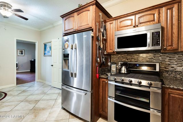 1850 Hwy 3043, Opelousas, LA 70570