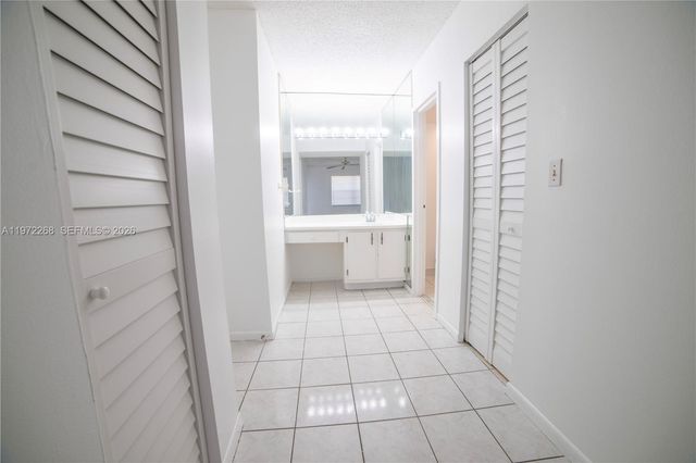 4394 NW 9th Ave 20-3H, Deerfield Beach, FL 33064