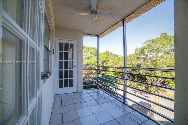 4394 NW 9th Ave 20-3H, Deerfield Beach, FL 33064