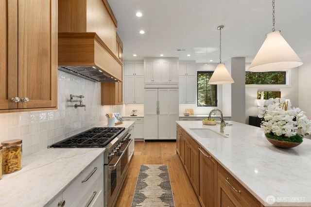 22605 NE 142nd Place, Woodinville, WA 98077
