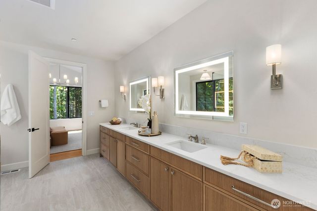 22605 NE 142nd Place, Woodinville, WA 98077