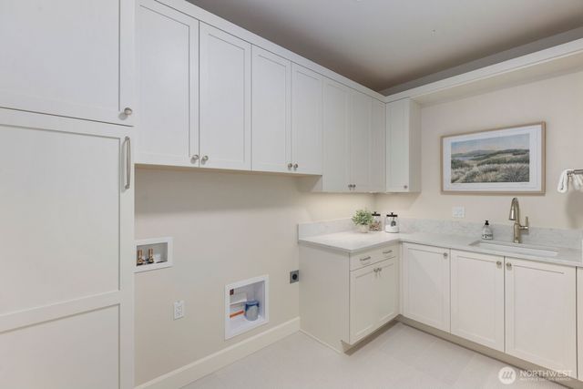 22605 NE 142nd Place, Woodinville, WA 98077