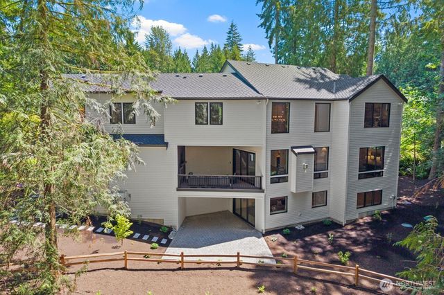 22605 NE 142nd Place, Woodinville, WA 98077