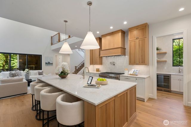 22605 NE 142nd Place, Woodinville, WA 98077
