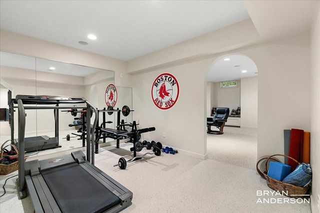 1015 Bradford Hollow Lane NE, Grand Rapids, MI 49525