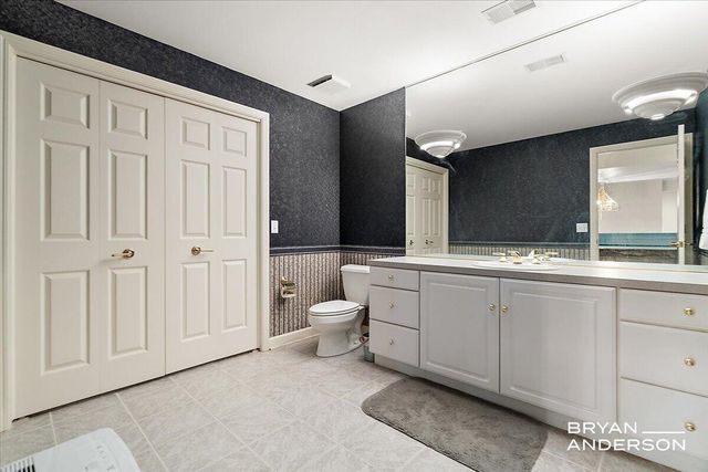 1015 Bradford Hollow Lane NE, Grand Rapids, MI 49525