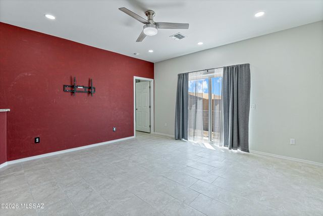 200 S Atlanta Street, Vail, AZ 85641