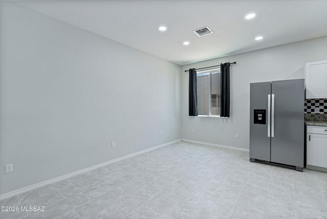 200 S Atlanta Street, Vail, AZ 85641