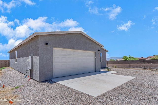 200 S Atlanta Street, Vail, AZ 85641