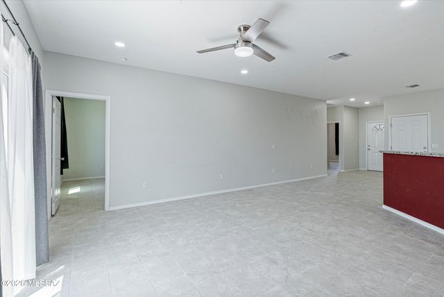 200 S Atlanta Street, Vail, AZ 85641
