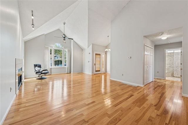 506 Sheridan Ln, Export, PA 15632