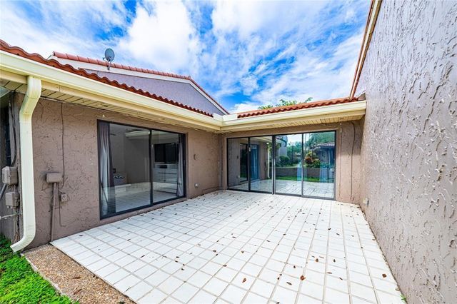 402 Saint Andrews Road 55, Hollywood, FL 33021
