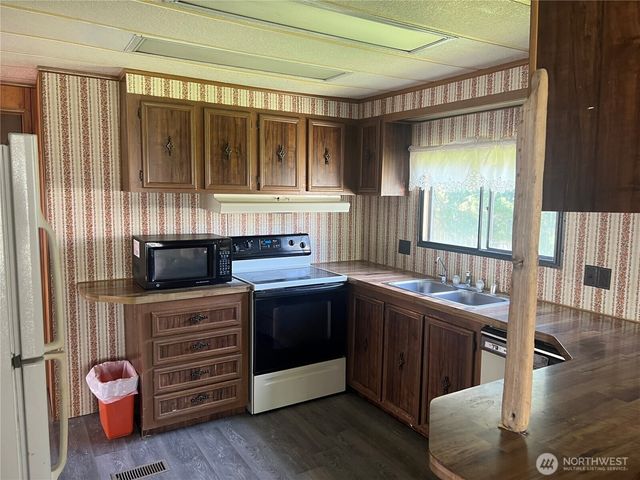 400 S Main, Washtucna, WA 99371