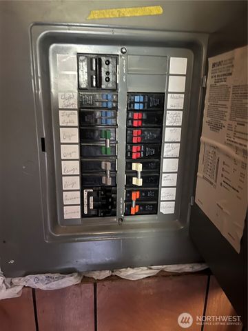 400 S Main, Washtucna, WA 99371