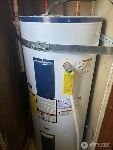 400 S Main, Washtucna, WA 99371