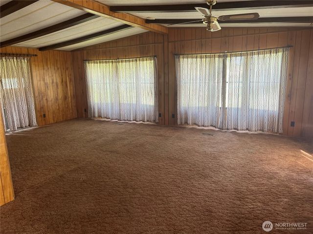 400 S Main, Washtucna, WA 99371