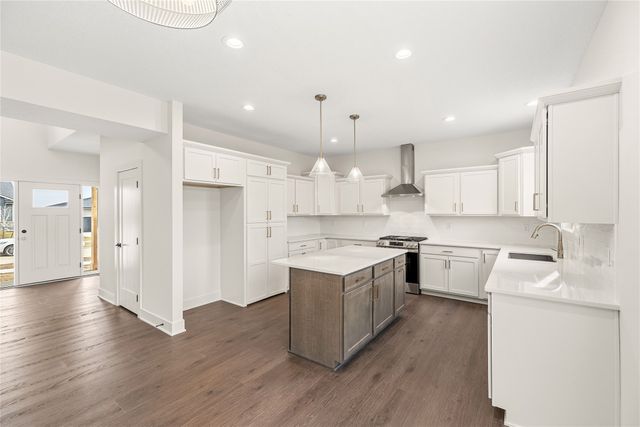 925 NW Rolland Road, Waukee, IA 50263